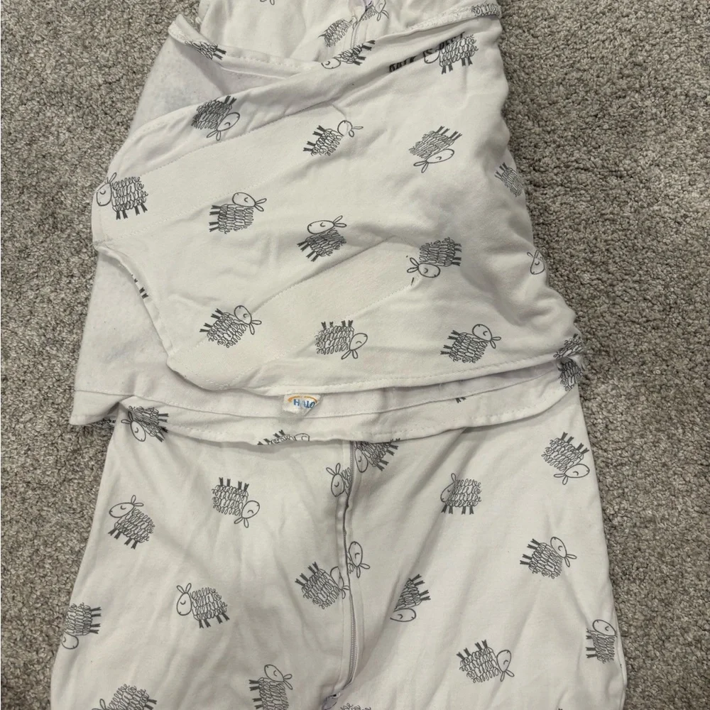 Halo velrco sheep sleep sack